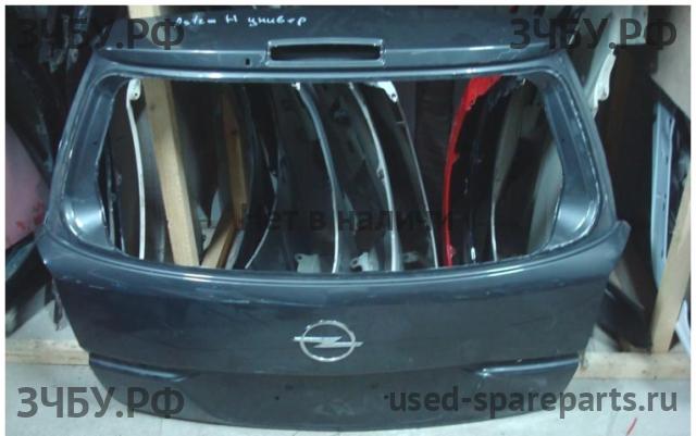 Opel Astra H Крышка багажника