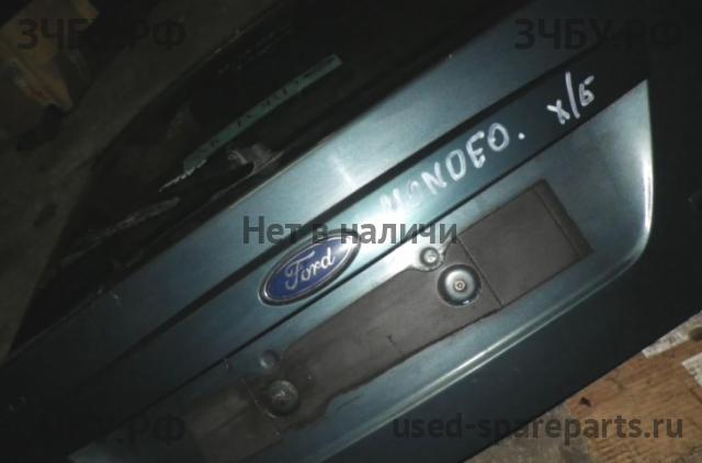 Ford Mondeo 3 Накладка на крышку багажника