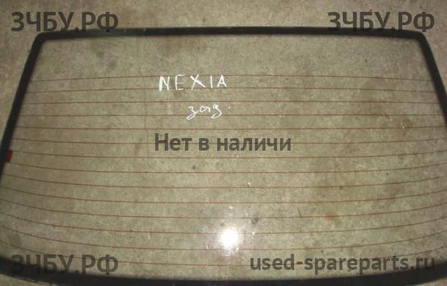 Daewoo Nexia Стекло заднее
