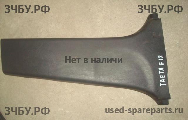 Toyota Corolla (E12) Накладка стойки средней правой