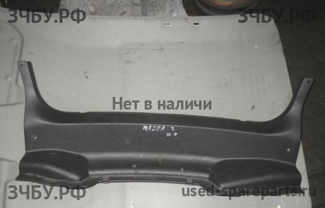 Mazda 3 [BL] Обшивка багажника