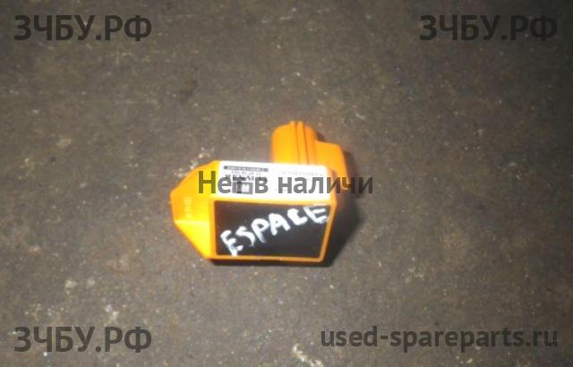 Renault Espace 4 Датчик удара AIR BAG (SRS)