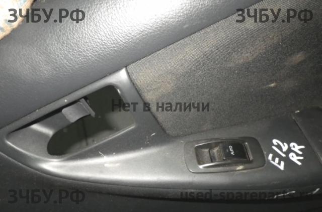 Toyota Corolla (E12) Кнопка стеклоподъемника