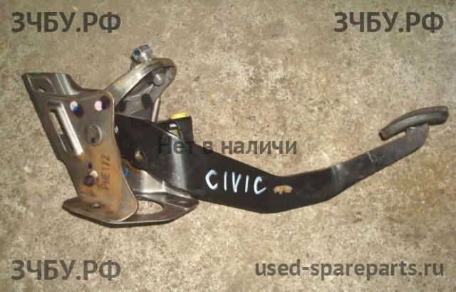 Honda Civic 8 (4D) Педаль сцепления