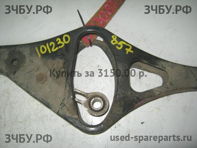 Nissan Primera P12 Рычаг задний