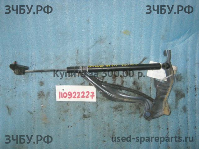 Subaru Impreza 3 (G12) Амортизатор капота