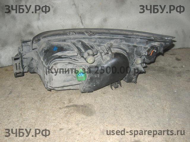 Ford Mondeo 3 Фара правая