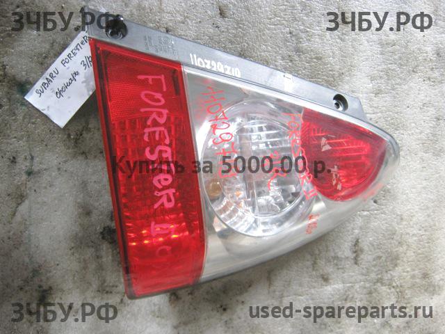 Subaru Forester 2 (S11) Фонарь правый