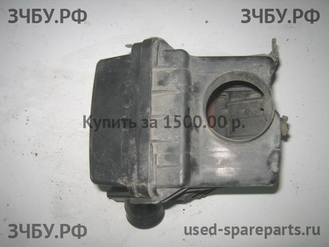 Mazda 323 [BJ] Корпус воздушного фильтра