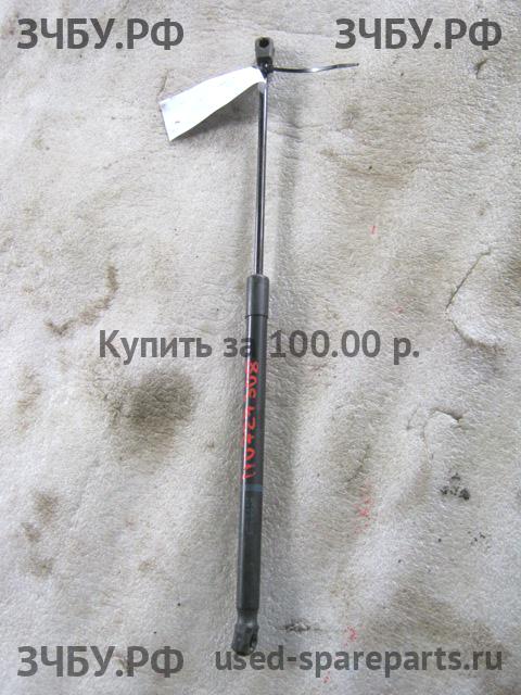 Mazda 3 [BK] Амортизатор крышки багажника