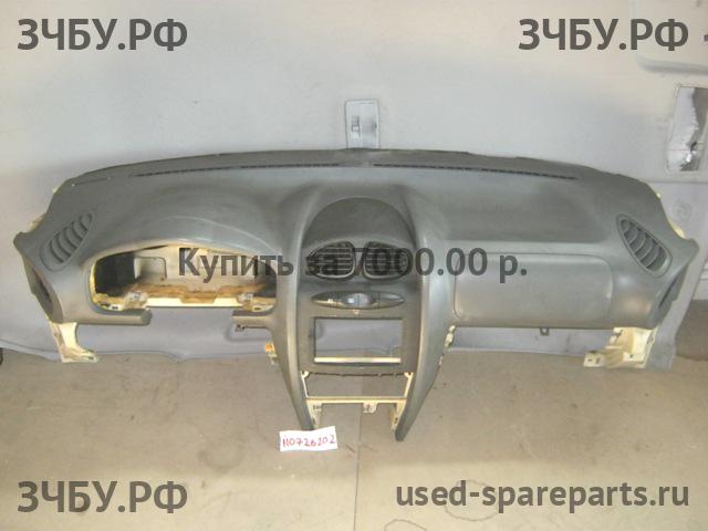Hyundai Santa Fe 1 (SM) Торпедо