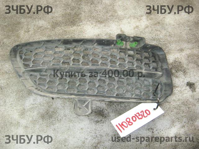 Volkswagen Touareg 1 Решетка в бампер