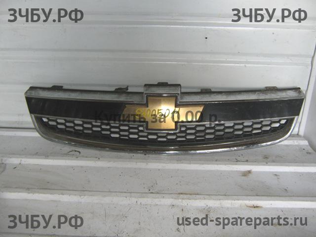 Chevrolet Aveo 2 (T250) Решетка радиатора