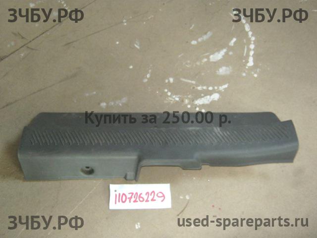 Hyundai Santa Fe 1 (SM) Пластик салона