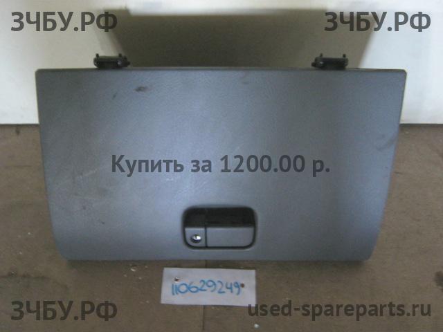 Honda CR-V 1 Бардачок