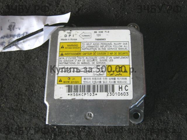 Chevrolet Aveo 1 (T200) Блок управления AirBag (блок активации SRS)