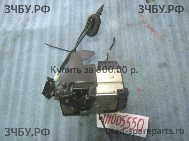 Ford Fusion Замок двери задней левой