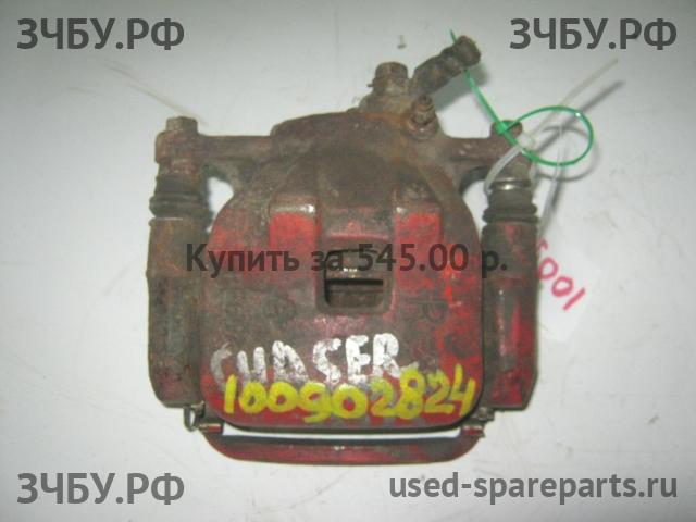 Toyota Chaser 6 (ZX 100) Суппорт передний правый (в сборе со скобой)