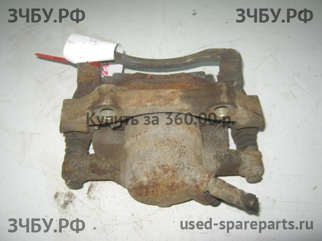 Chery Amulet (A15) Суппорт передний левый (в сборе со скобой)