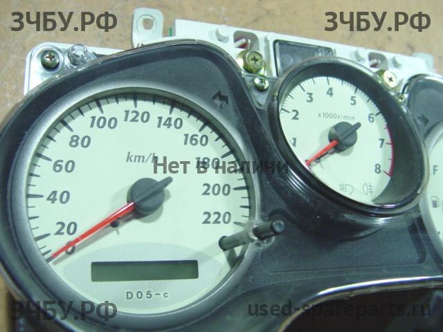 Toyota RAV 4 (2) Панель приборов