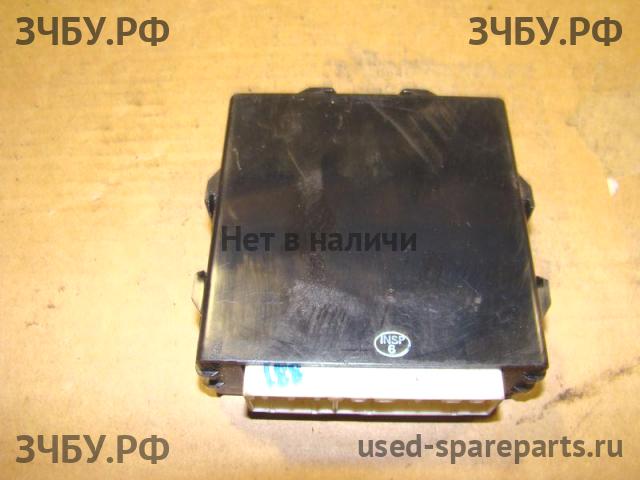 Toyota RAV 4 (1) Блок управления ABS