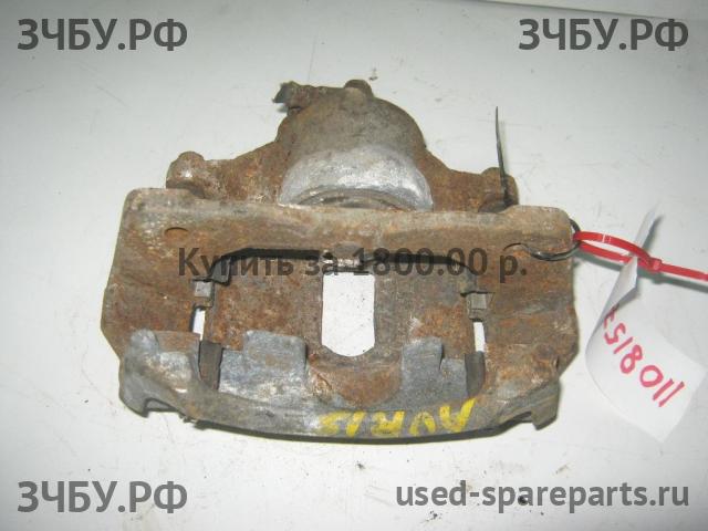 Toyota Auris 1 (E150) Суппорт передний левый (в сборе со скобой)