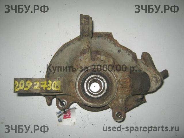 Toyota Corolla (E11) Кулак поворотный передний правый (со ступицей)