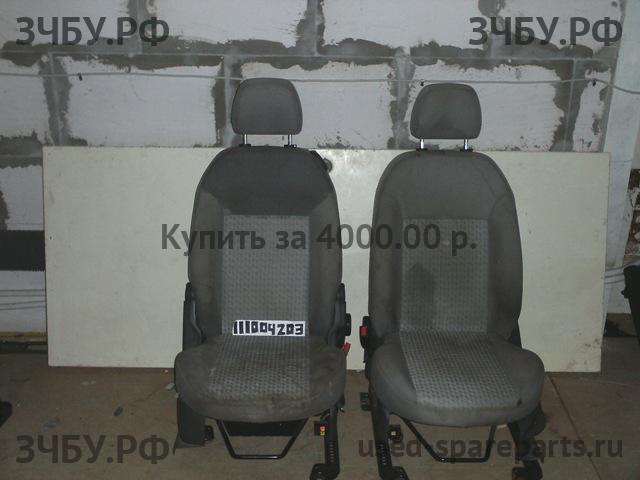 Ford Fusion Сиденья (комплект)