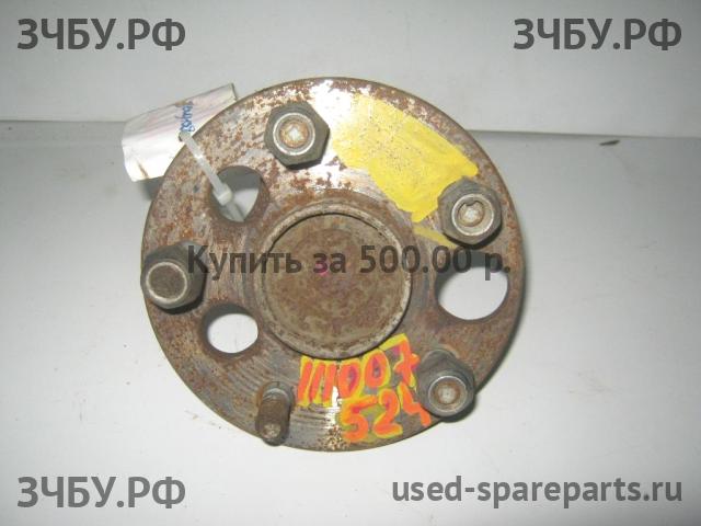 Toyota Auris 1 (E150) Ступица задняя