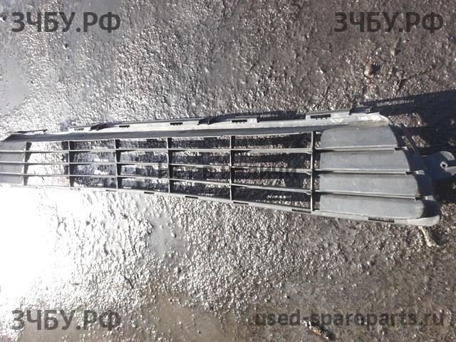 Mitsubishi Outlander 3 Решетка в бампер