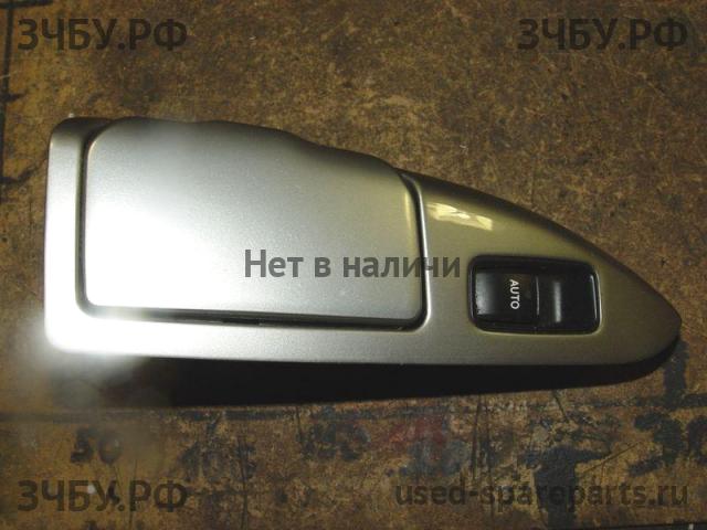 Toyota Land Cruiser 120 (PRADO) Кнопка стеклоподъемника