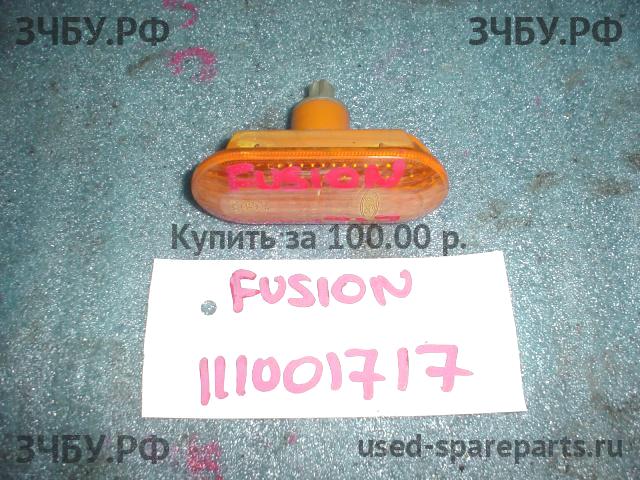 Ford Fusion Указатель поворота в крыло (повторитель)