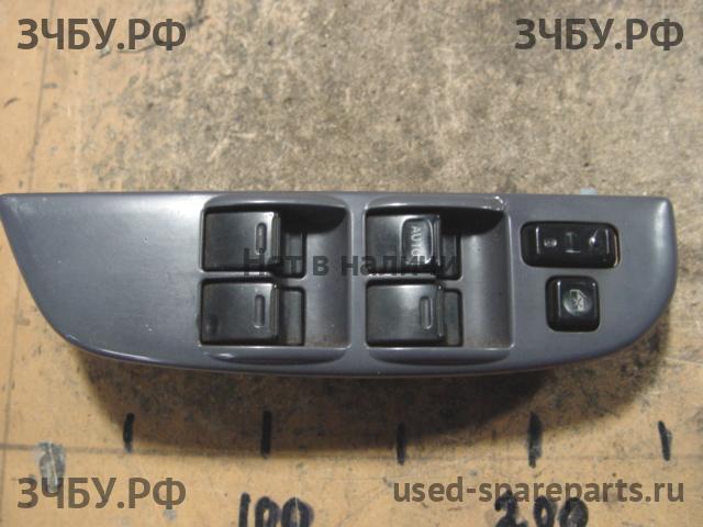 Toyota Land Cruiser 90 (PRADO) Кнопка стеклоподъемника передняя левая (блок)