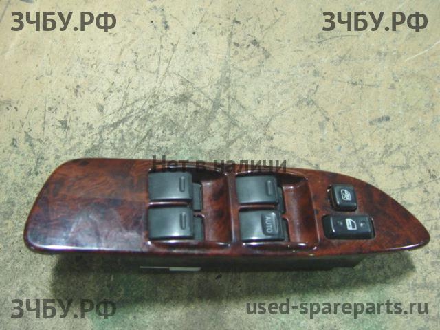 Toyota Land Cruiser 90 (PRADO) Кнопка стеклоподъемника передняя левая (блок)