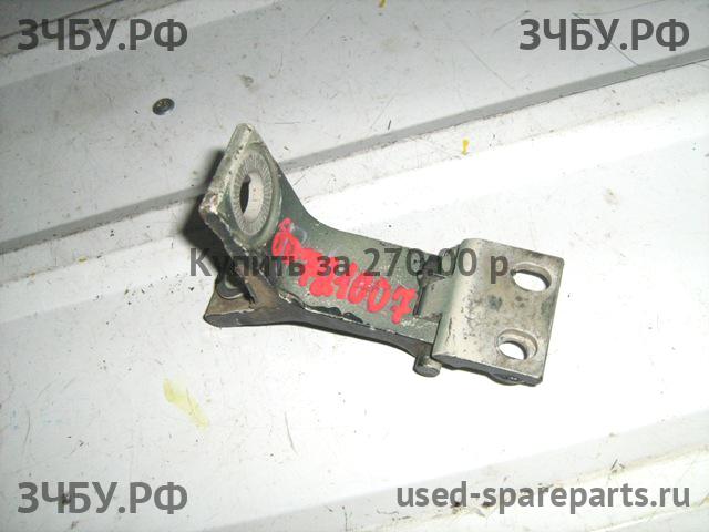 Audi 80/90 [B4] Петля двери