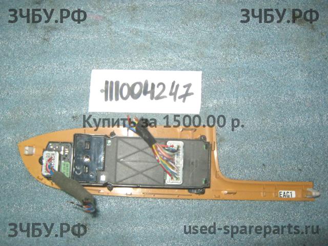 Honda Accord 7 Кнопка стеклоподъемника передняя левая (блок)