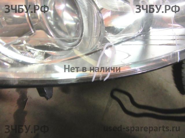 Renault Fluence Фара правая