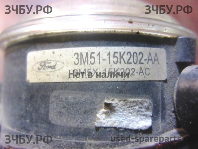 Ford Focus 2 ПТФ левая