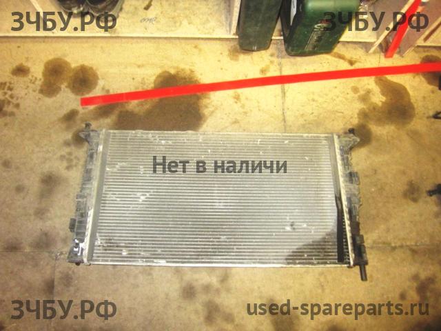 Ford Focus 2 Радиатор основной (охлаждение ДВС)