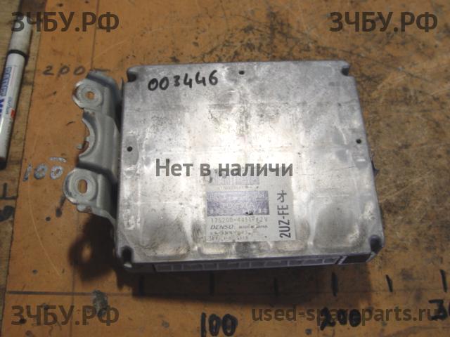 Toyota Land Cruiser 100 Блок управления двигателем