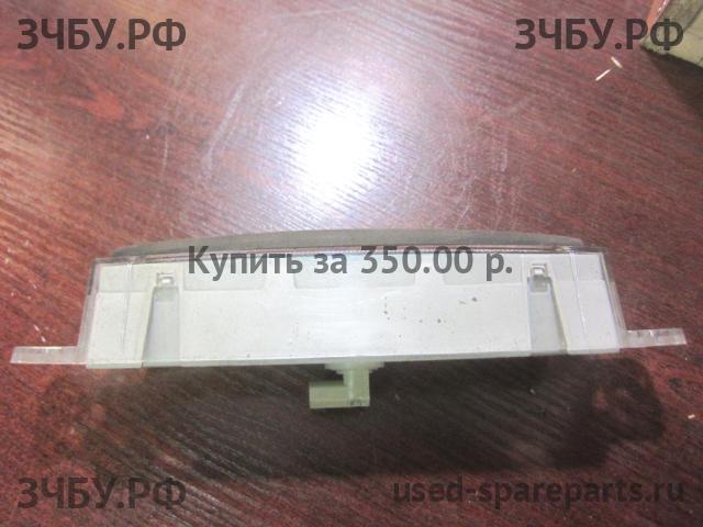 Mazda 3 [BK] Фонарь задний (стоп сигнал)