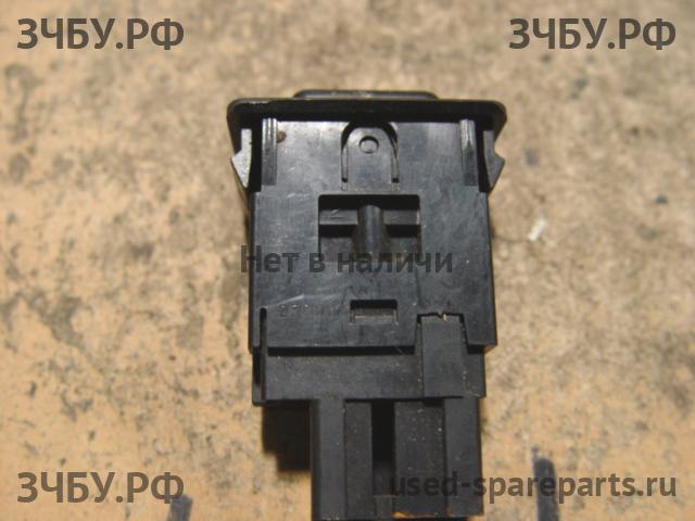 Mitsubishi Pajero/Montero 2 Кнопка