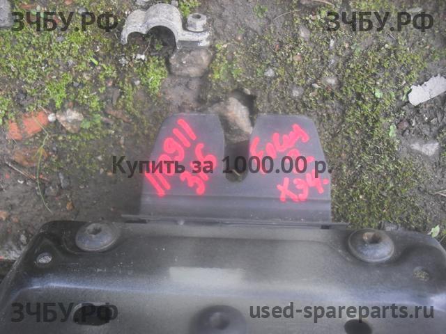 Ford Focus 2 Замок багажника