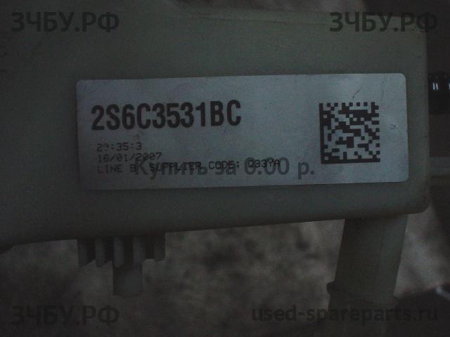 Ford Fusion Бачок гидроусилителя