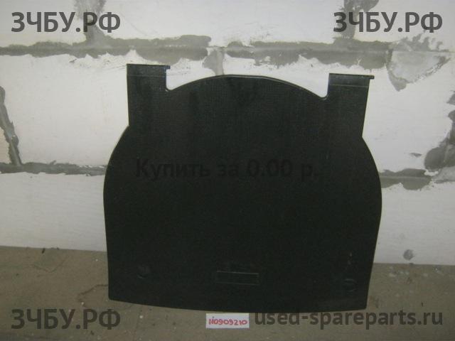 Volkswagen Passat B5 Полка задняя