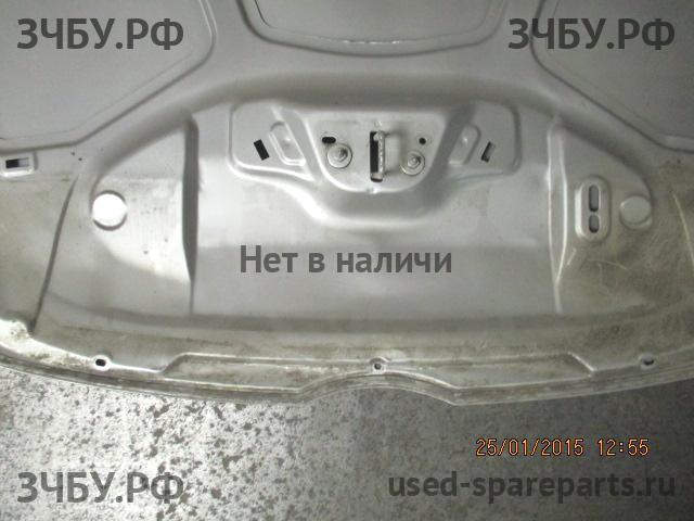 Ford Focus 3 Капот