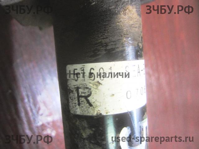 Honda Accord 7 Стойка передняя правая (в сборе)