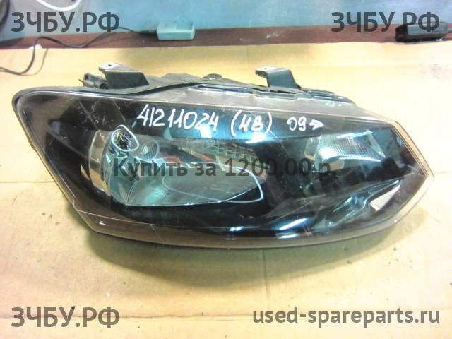 Volkswagen Polo 5 (HB) Фара правая
