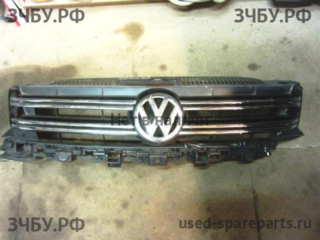 Volkswagen Tiguan 1 (Рестайлинг) Решетка радиатора