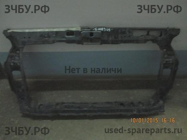 Hyundai Solaris 1 Панель передняя (телевизор)